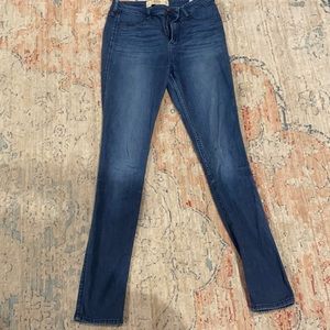 Hollister Hi Rise Jeggings (long)